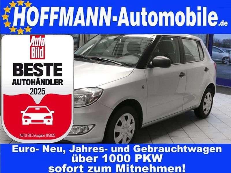 Reflexsilbermet. (metallic) Gebraucht 2012 Skoda Fabia Limousine | 3.450 € (Fairer Preis) - Bild 1/3