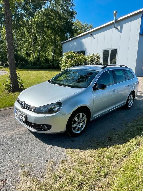 Grau Gebraucht 2012 VW Golf VI Kombi | 3.800 € (Guter Preis) - Bild 1/4