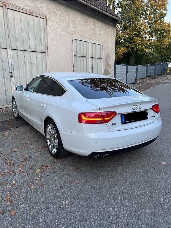 Gebraucht Audi A5 S-Line 245 PS (180 kW) 2015 Weiß Limousine
