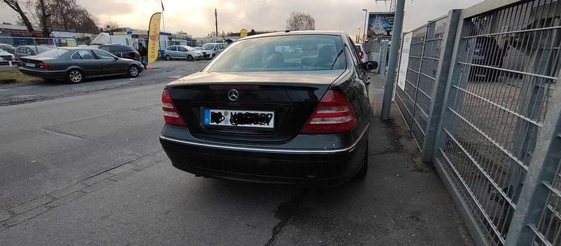 Gebraucht Mercedes C280 Elegance 231 PS (169 kW) 2006 Schwarz Limousine