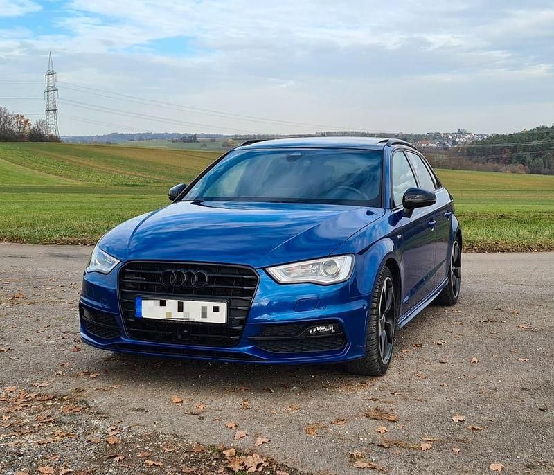 Blau Gebraucht 2016 Audi A3 S-Line Limousine | 18.500 € (Fairer Preis) - Bild 1/4