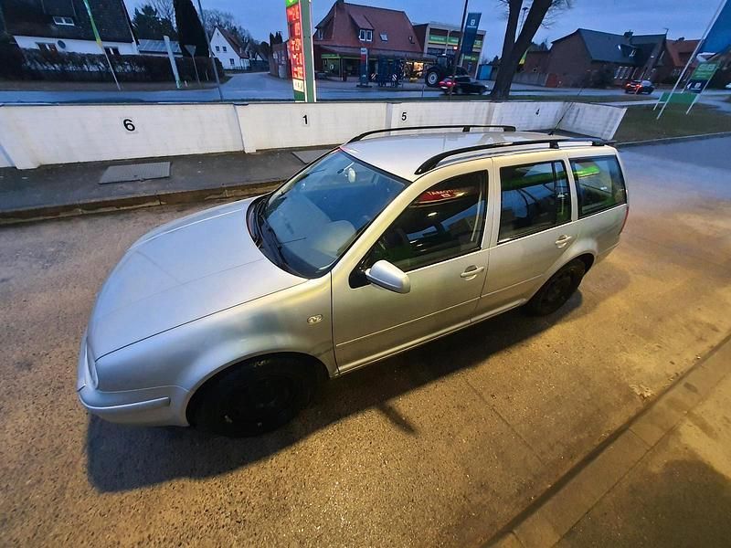 Gebraucht VW Golf IV 90 PS (66 kW) 2000 Silber Kombi
