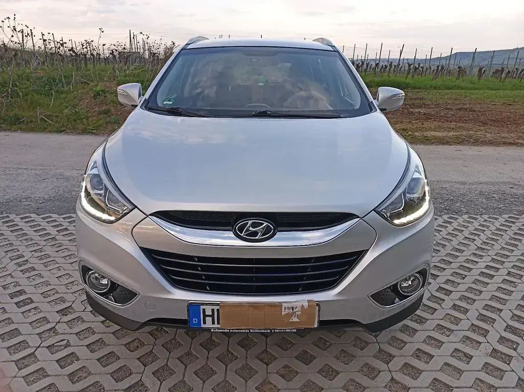 Gebraucht Hyundai ix35 Trend 166 PS (122 kW) 2013 Grau SUV