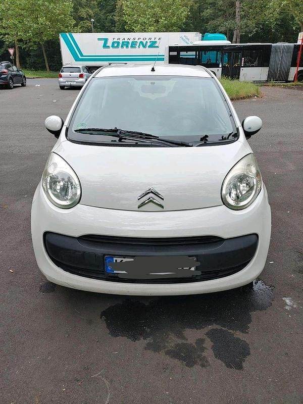 Weiß Gebraucht 2007 Citroën C1 Kleinwagen | 1.300 € (Guter Preis) - Bild 1/4
