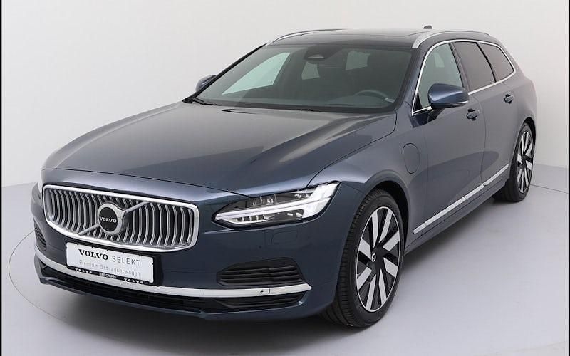 Second-hand Volvo V90 Ultra 455 CP (334 kW) 2025 Albastru Break