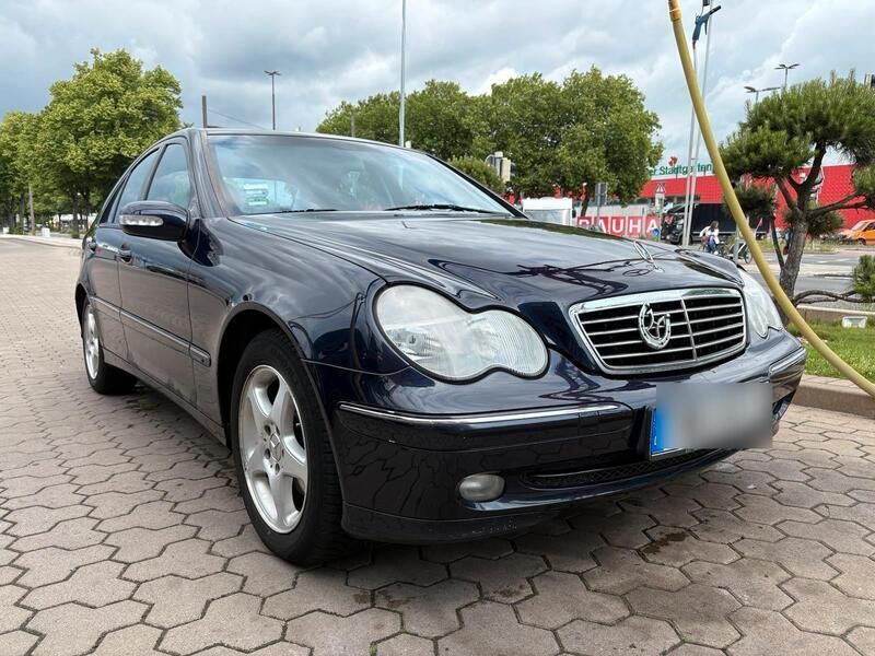 Gebraucht 2002 Mercedes 180 Avantgarde Limousine | 2.900 € - Bild 1/4