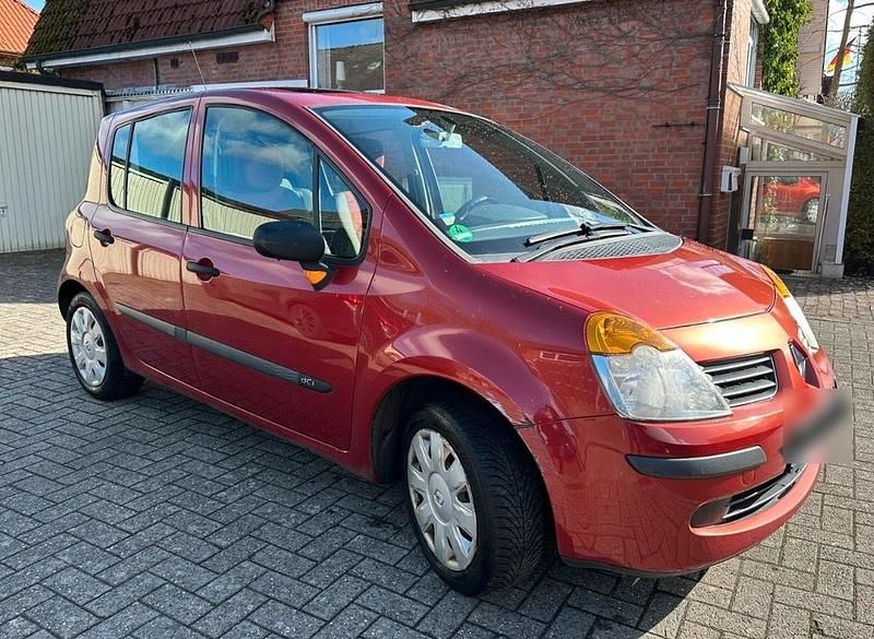 Second-hand Renault Modus 68 CP (50 kW) 2006 Monovolum
