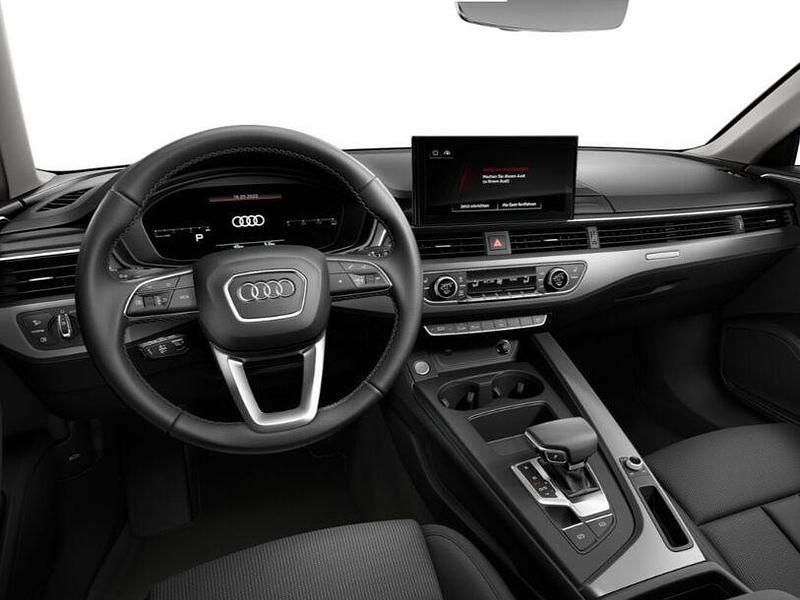Gebraucht Audi A4 S-Line 204 PS (150 kW) 2023 Daytonagrau perleffekt Kombi