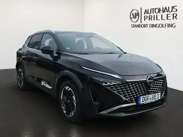 Gebraucht Nissan Qashqai N-Connecta 158 PS (116 kW) 2025 Schwarz SUV