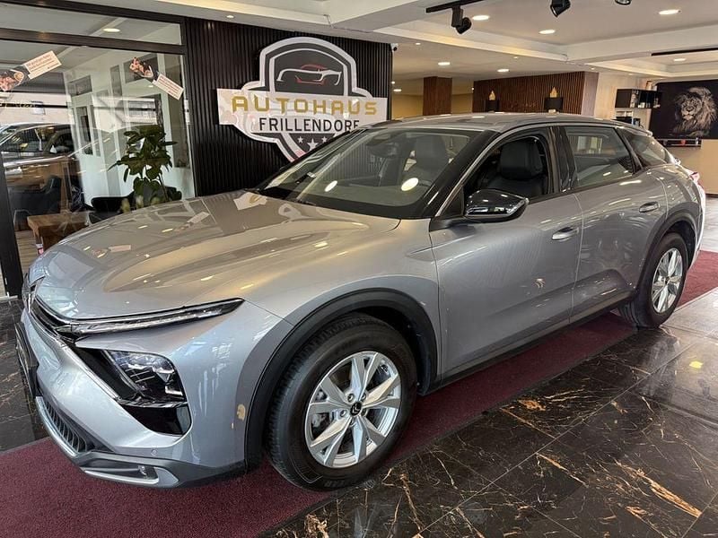 Grau Gebraucht 2023 Citroën C5 X PureTech Limousine | 17.950 € (Guter Preis) - Bild 1/4