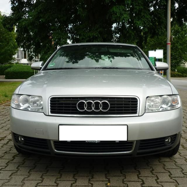 Gebraucht Audi A4 131 PS (96 kW) 2003 Silber metallic Limousine