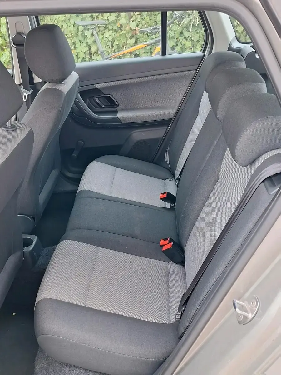 Gebraucht Skoda Fabia 90 PS (66 kW) 2013 Andere farben Kombi