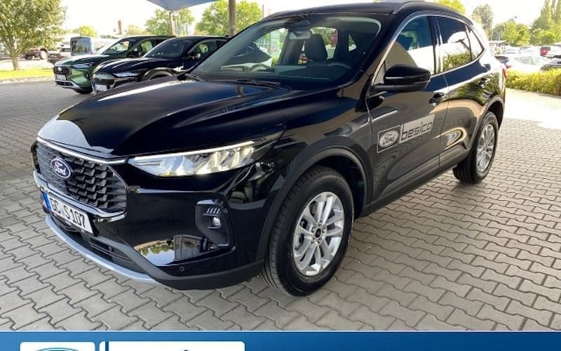 Agate black metallic Gebraucht 2024 Ford Kuga Titanium SUV | 35.790 € (Guter Preis) - Bild 1/4