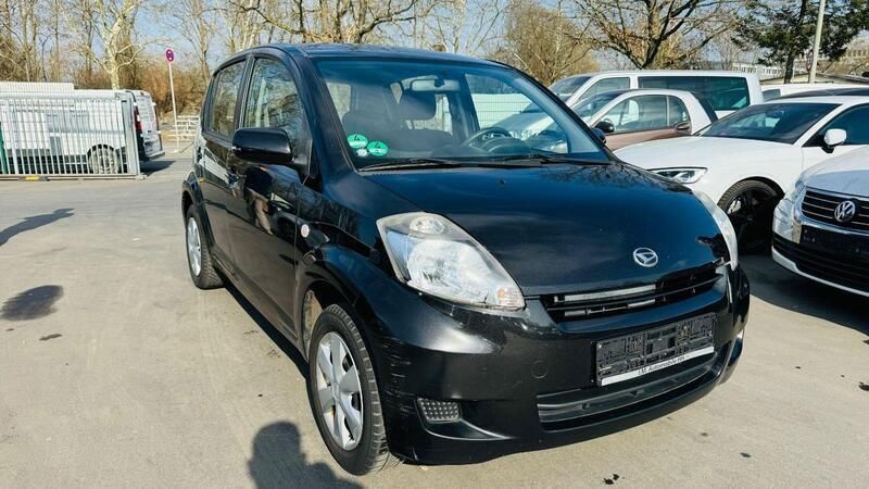 Schwarz Gebraucht 2009 Daihatsu Sirion Kleinwagen | 1.499 € (Guter Preis) - Bild 1/4