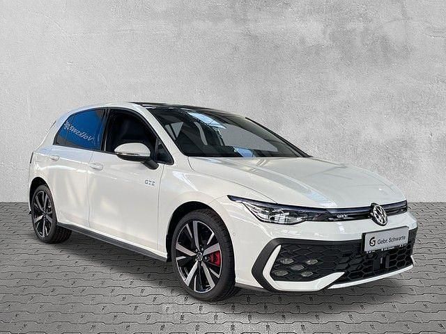 Gebraucht VW Golf VIII GTE 273 PS (200 kW) 2025 Weiß Limousine