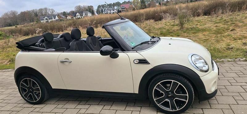 Gebraucht Mini Cooper 122 PS (89 kW) 2012 Weiß Kleinwagen
