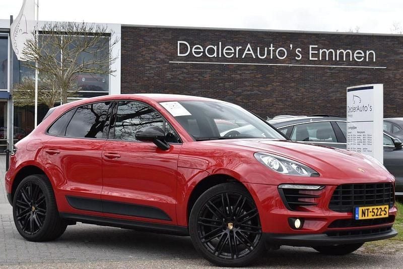 Usado Porsche Macan 252 HP (185 kW) 2017 Vermelho SUV