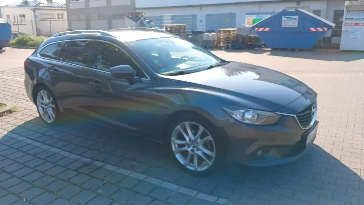 Gebraucht Mazda 6 175 PS (128 kW) 2013 Andere farben Kombi