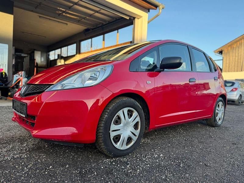 Gebraucht Honda Jazz 90 PS (66 kW) 2013 Rot Kleinwagen
