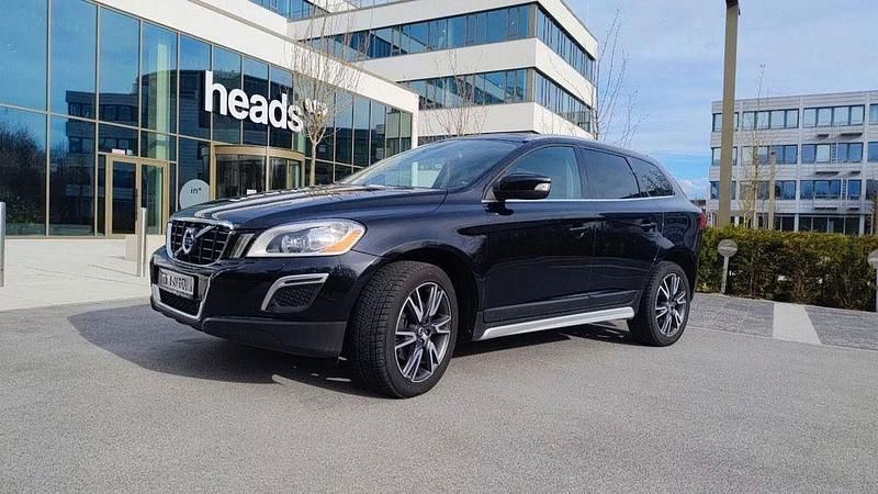 Gebraucht Volvo XC60 Summum 163 PS (119 kW) 2012 Schwarz SUV