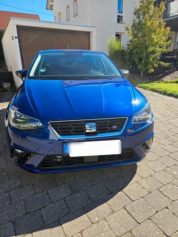 Blau Gebraucht 2019 Seat Ibiza FR Kleinwagen | 11.700 € (Guter Preis) - Bild 1/4