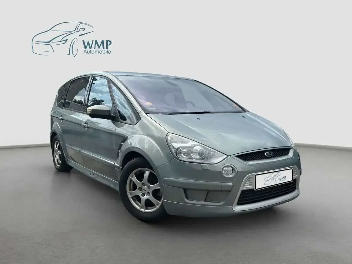 Gebraucht Ford S-MAX Titanium S 175 PS (128 kW) 2009 Grau Van / Kleinbus