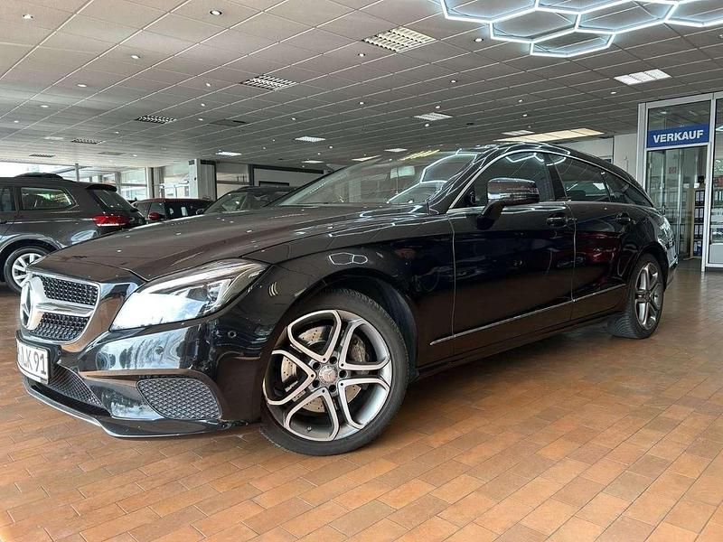 Gebraucht Mercedes CLS350 258 PS (189 kW) 2016 Obsidianschwarz  metalliclack Kombi