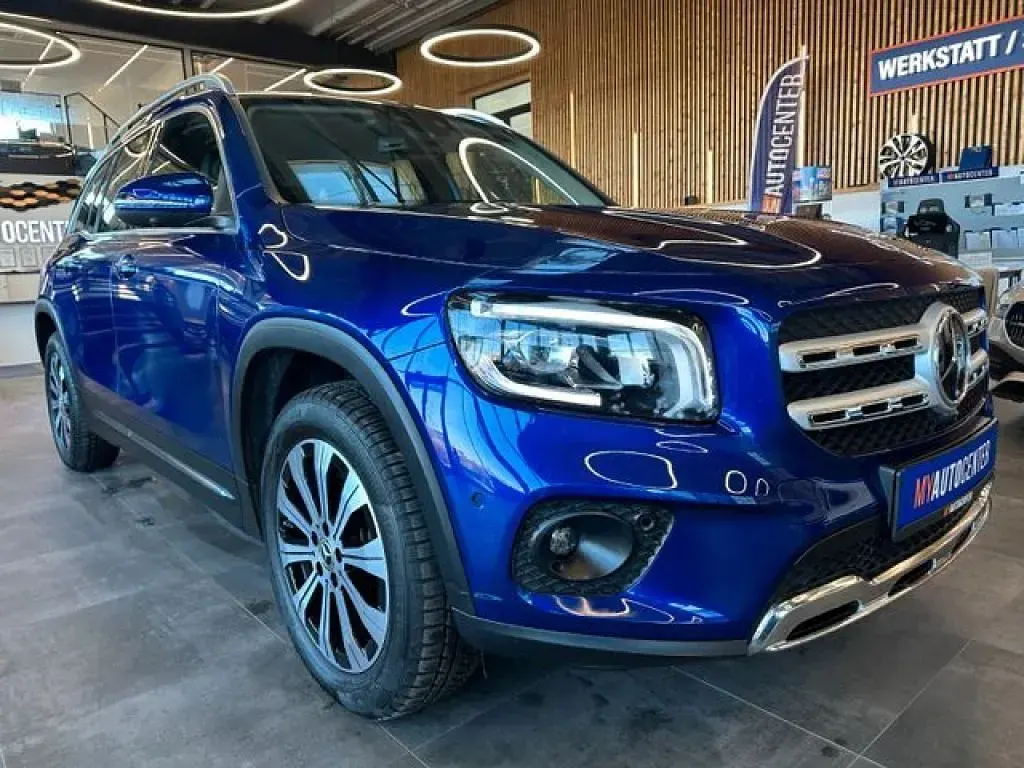 Gebraucht Mercedes GLB200 150 PS (110 kW) 2022 Blau SUV