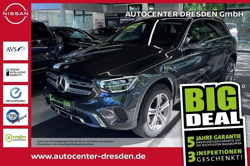 Grafitgrau metalliclack Gebraucht 2021 Mercedes GLC300e SUV | 32.690 € (Superpreis) - Bild 1/4