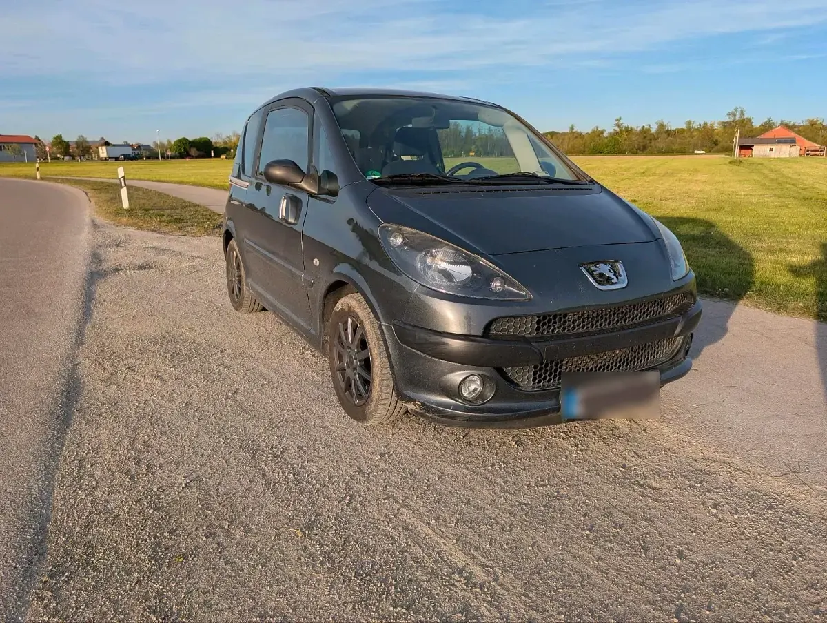 Gebraucht Peugeot 1007 109 PS (80 kW) 2008 Grau Van / Kleinbus
