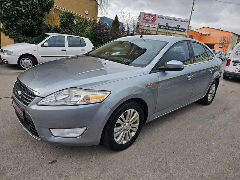 Cosmicsilber metallic Gebraucht 2007 Ford Mondeo Ghia Kleinwagen | 3.500 € (Fairer Preis) - Bild 1/4