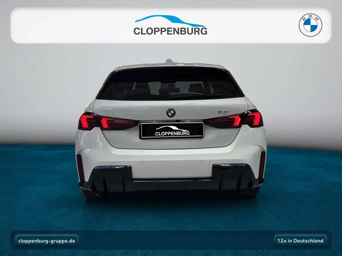 Gebraucht BMW 120 M Sport 170 PS (125 kW) 2025 Alpinweiß uni Kleinwagen