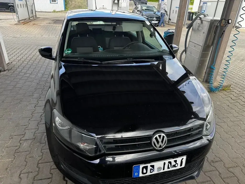 Second-hand VW Polo Trendline 60 CP (44 kW) 2011 Negru Hatchback