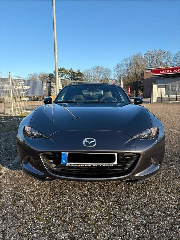 Gebraucht Mazda MX5 132 PS (97 kW) 2022 Grau Cabrio