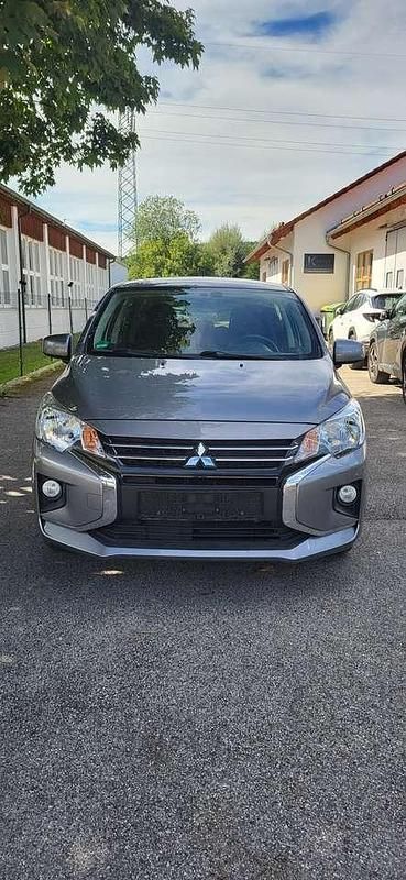 Grau Gebraucht 2022 Mitsubishi Space Star Spirit+ Kleinwagen | 9.700 € (Guter Preis) - Bild 1/4