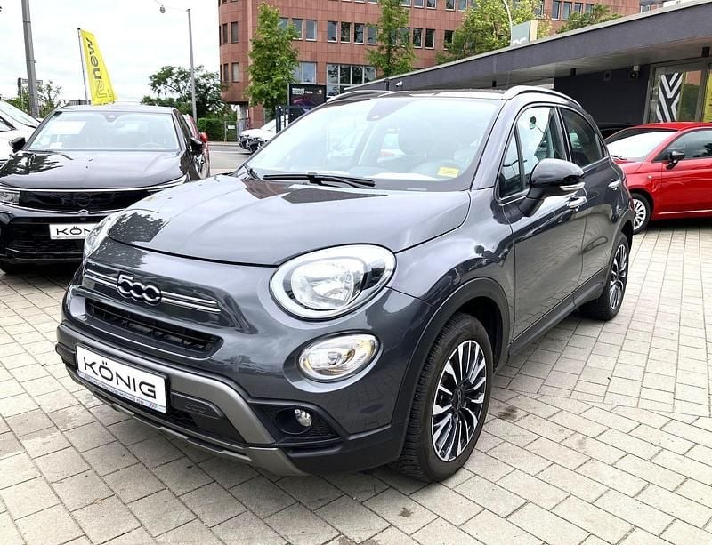 Grau Gebraucht 2023 Fiat 500X Cross SUV | 24.998 € (Fairer Preis) - Bild 1/4