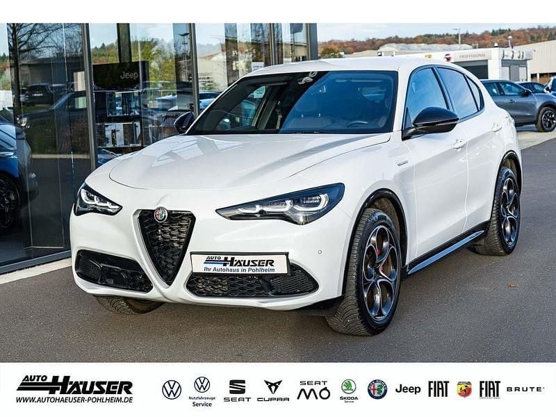 Weiss Gebraucht 2024 Alfa Romeo Stelvio Veloce SUV | 36.995 € (Superpreis) - Bild 1/4