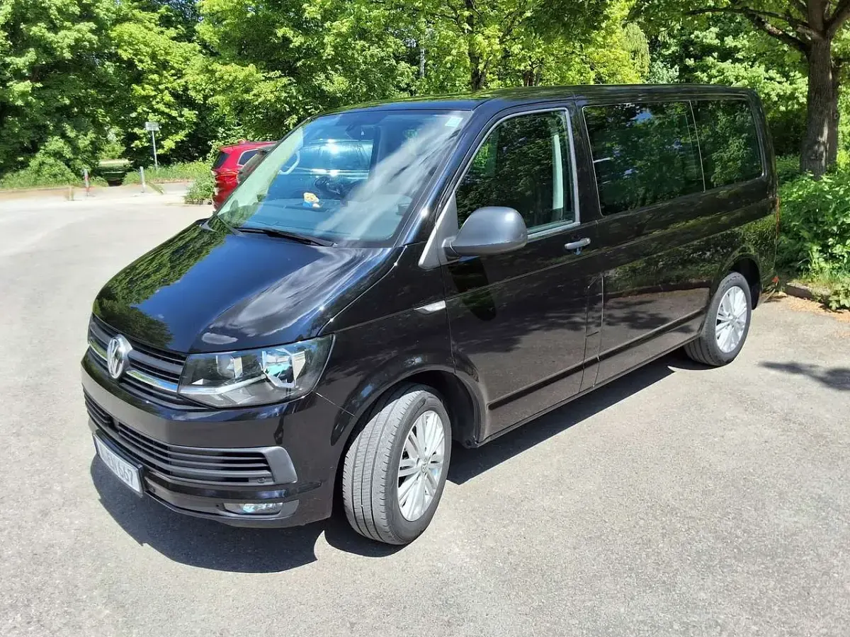 Gebraucht VW T6 Trendline 150 PS (110 kW) 2017 Schwarz Van