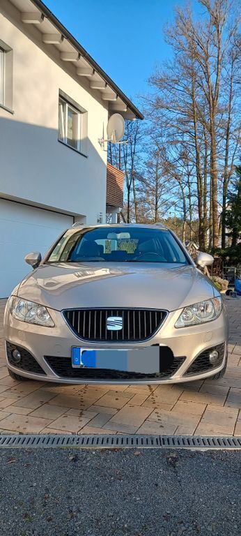 Beige Gebraucht 2011 Seat Exeo Style Kombi | 7.950 € (Teuer) - Bild 1/4