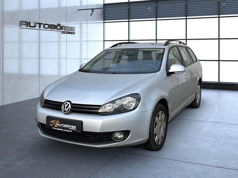 Gebraucht VW Golf VI 105 PS (77 kW) 2012 Silber Kleinwagen