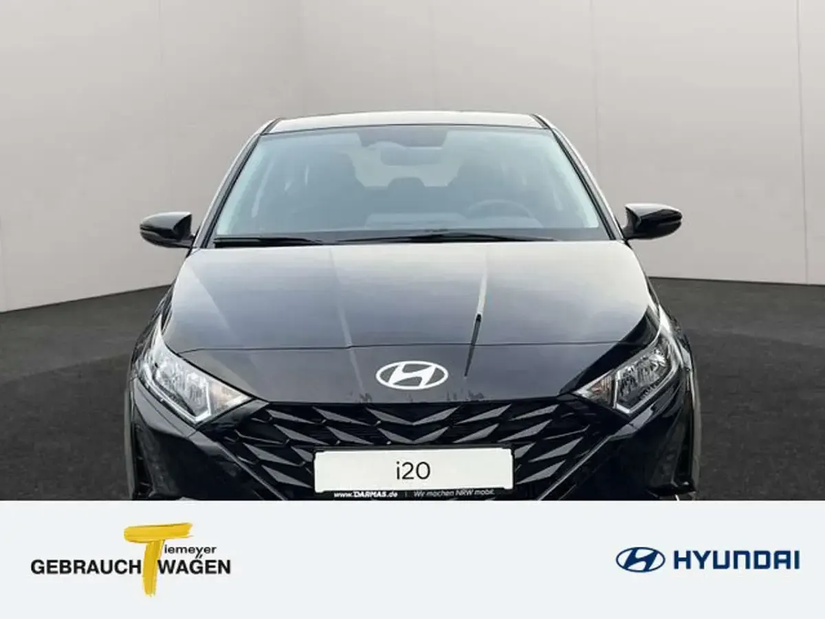 Neu Hyundai i20 Select 90 PS (66 kW) 2026 Phantom black Kleinwagen