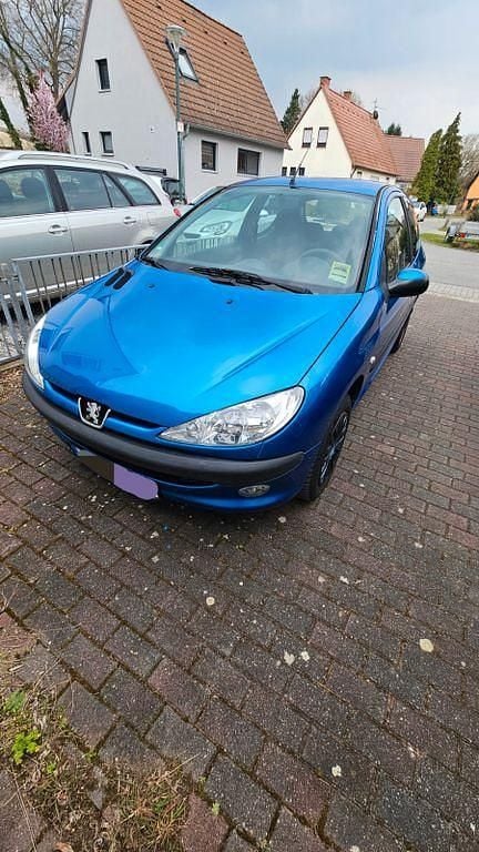 Gebraucht Peugeot 206 S 75 PS (55 kW) 2005 Blau Limousine