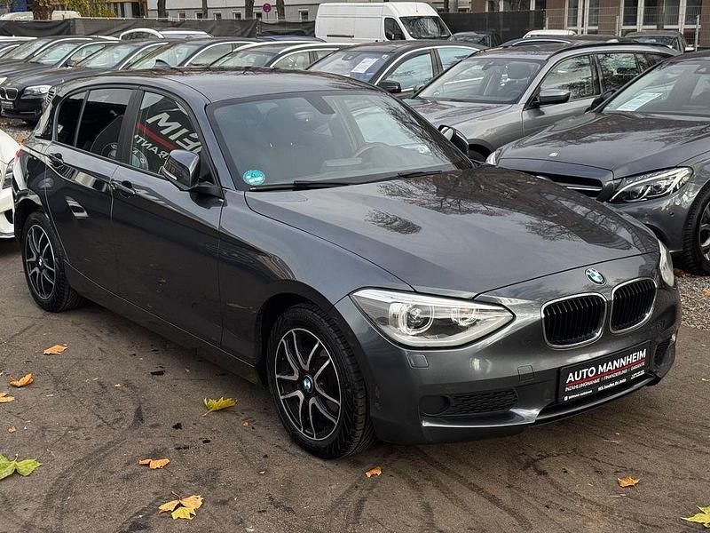 Gebraucht BMW 118 Sport Line 143 PS (105 kW) 2013 Grau Kleinwagen