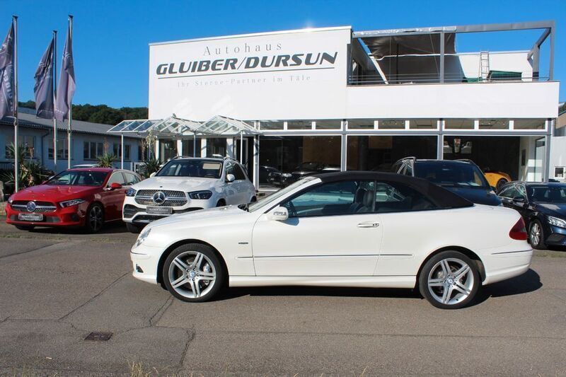 Diamantweissmetallic bright Gebraucht 2008 Mercedes CLK350 Edition Cabrio | 14.900 € - Bild 1/4