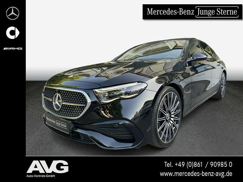 Schwarz Gebraucht 2024 Mercedes E220 Premium Limousine | 61.990 € - Bild 1/4