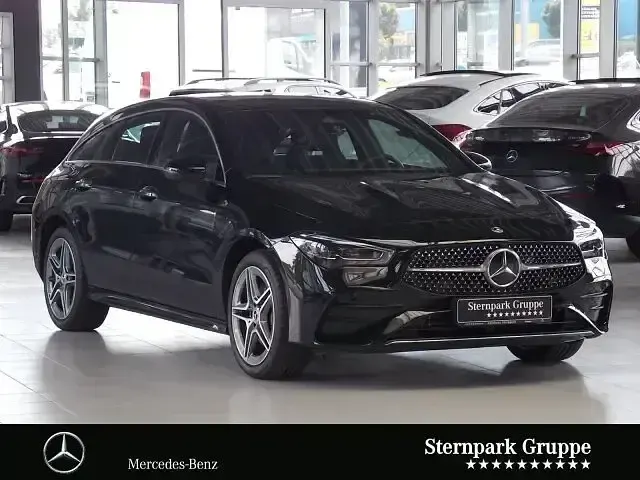 Gebraucht Mercedes CLA250e AMG 163 PS (119 kW) 2025 Schwarz Coupé