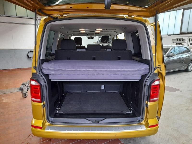 Gebraucht VW T6 150 PS (110 kW) 2019 Gelb Van