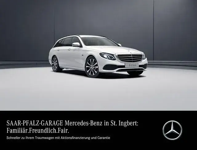 Gebraucht Mercedes E300 194 PS (142 kW) 2019 Polarweiß uni Kombi