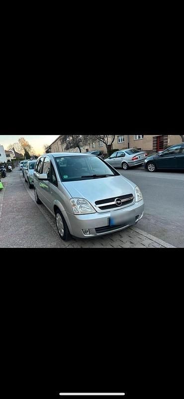 Silber Gebraucht 2003 Opel Meriva Van / Kleinbus | 650 € (Superpreis) - Bild 1/4