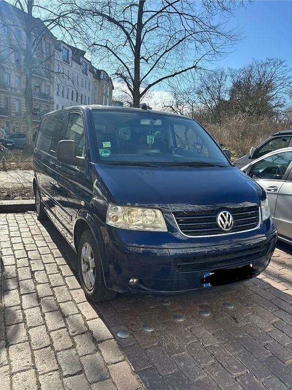 Używany VW T5 Highline 184 KM (135 kW) 2010 Niebieski Van